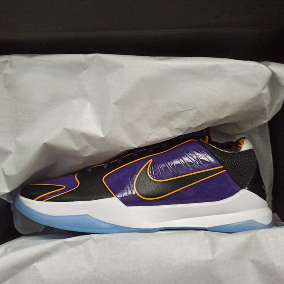 *NEW* NIKE KOBE 5 PROTRO - "Lakers 5x Champ" *RARE - Picture 2 of 8